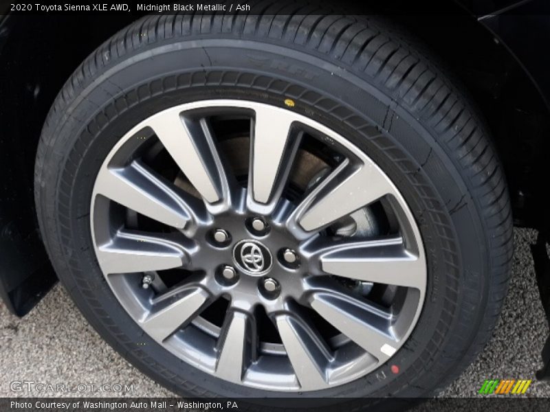 Midnight Black Metallic / Ash 2020 Toyota Sienna XLE AWD