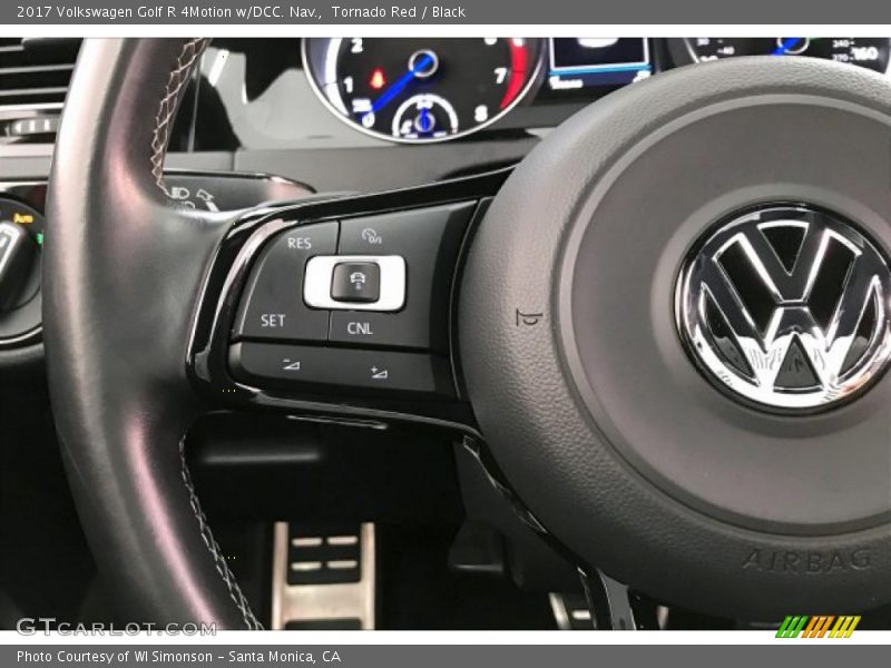  2017 Golf R 4Motion w/DCC. Nav. Steering Wheel