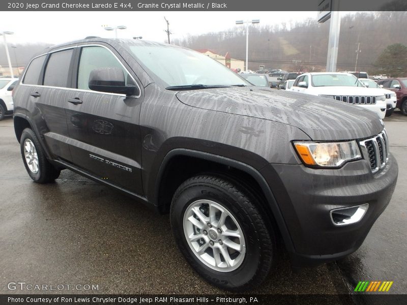 Granite Crystal Metallic / Black 2020 Jeep Grand Cherokee Laredo E 4x4