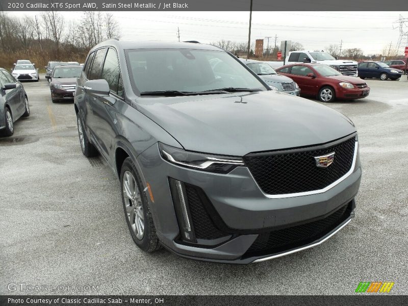 Front 3/4 View of 2020 XT6 Sport AWD