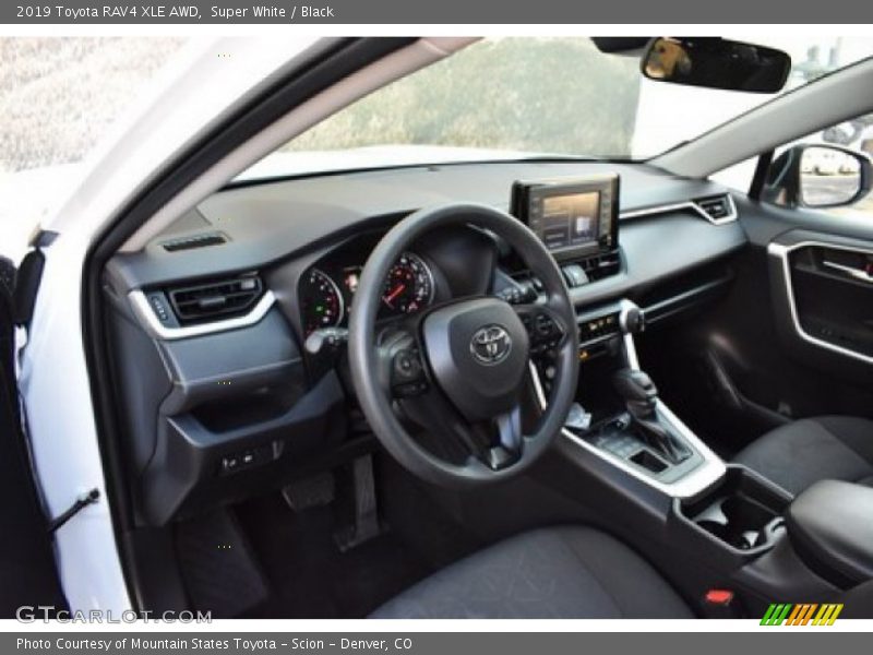 Super White / Black 2019 Toyota RAV4 XLE AWD