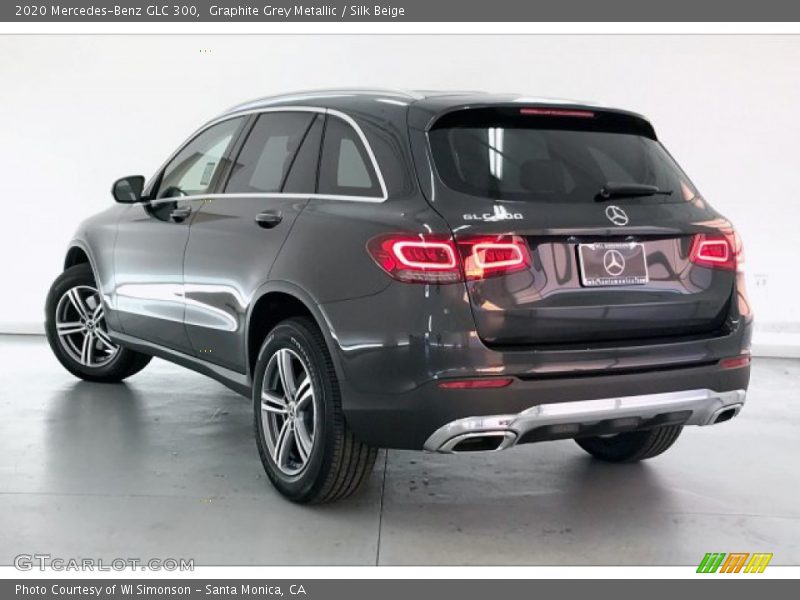 Graphite Grey Metallic / Silk Beige 2020 Mercedes-Benz GLC 300