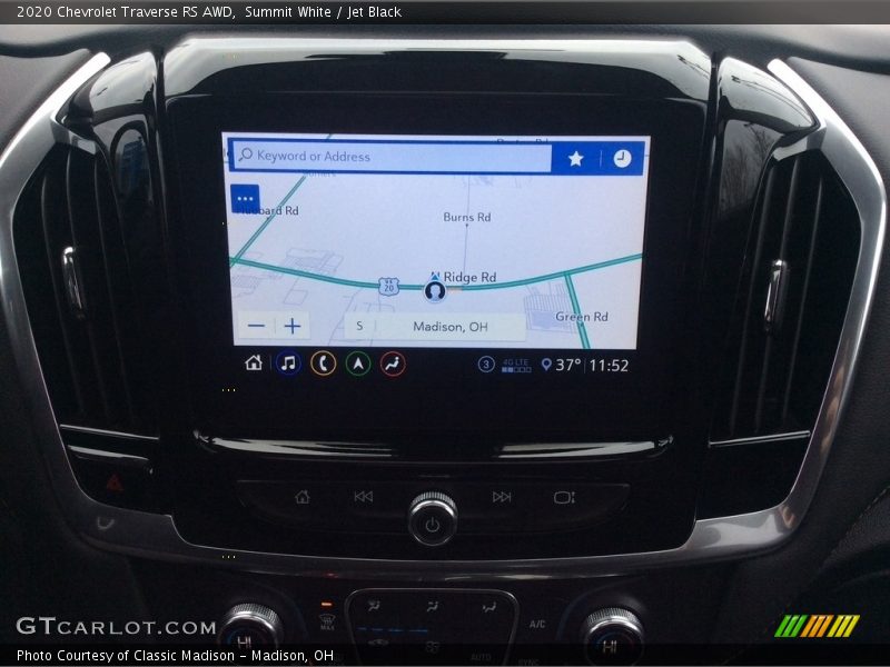 Summit White / Jet Black 2020 Chevrolet Traverse RS AWD