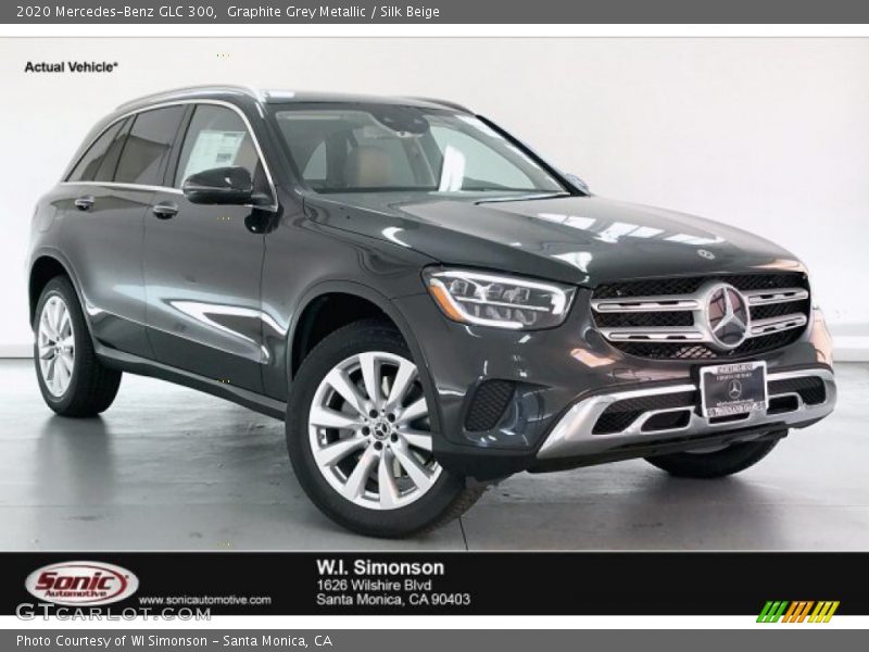 Graphite Grey Metallic / Silk Beige 2020 Mercedes-Benz GLC 300