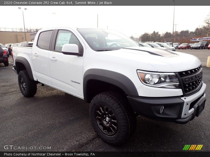 Front 3/4 View of 2020 Colorado ZR2 Crew Cab 4x4