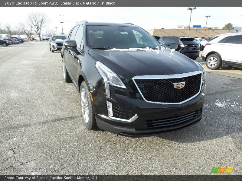 Stellar Black Metallic / Jet Black 2020 Cadillac XT5 Sport AWD