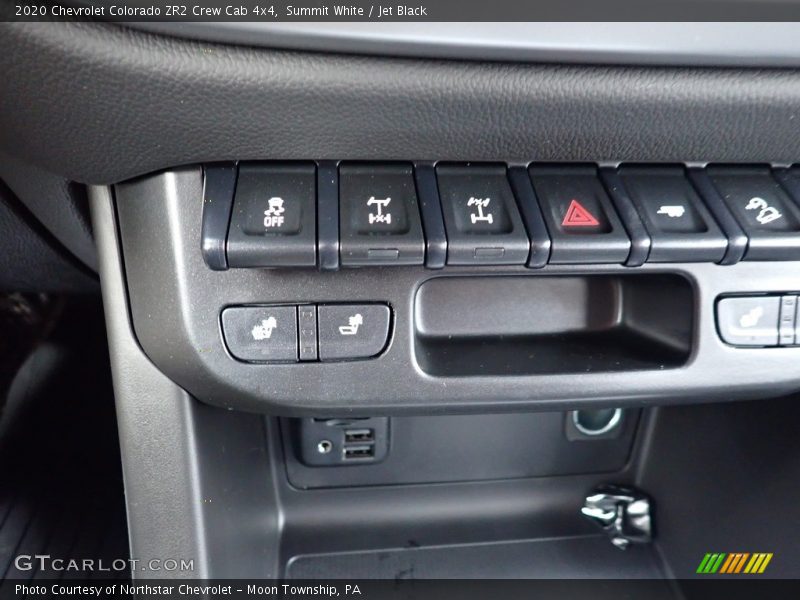 Controls of 2020 Colorado ZR2 Crew Cab 4x4