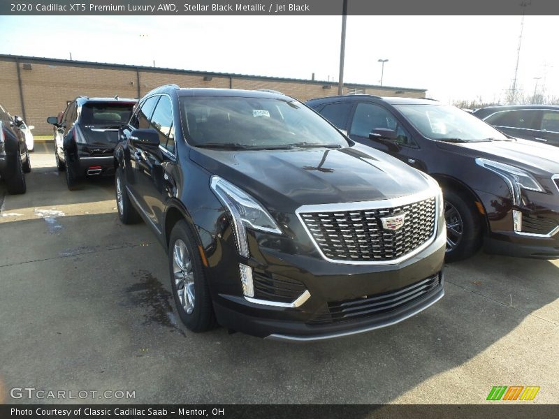 Stellar Black Metallic / Jet Black 2020 Cadillac XT5 Premium Luxury AWD