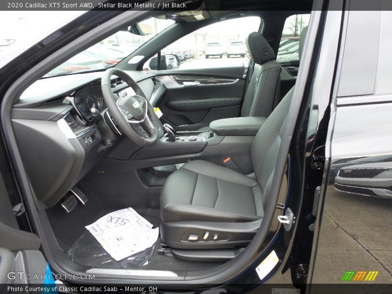 Stellar Black Metallic / Jet Black 2020 Cadillac XT5 Sport AWD