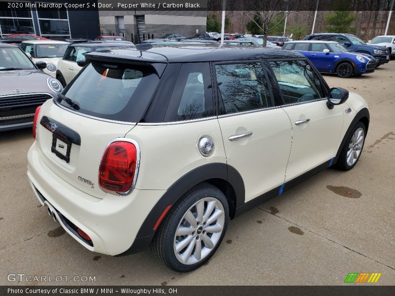 Pepper White / Carbon Black 2020 Mini Hardtop Cooper S 4 Door