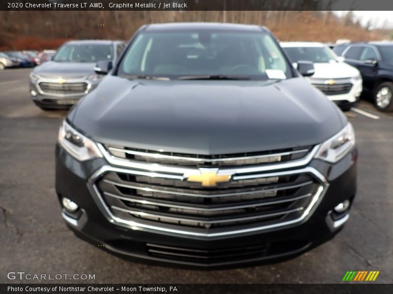 Graphite Metallic / Jet Black 2020 Chevrolet Traverse LT AWD