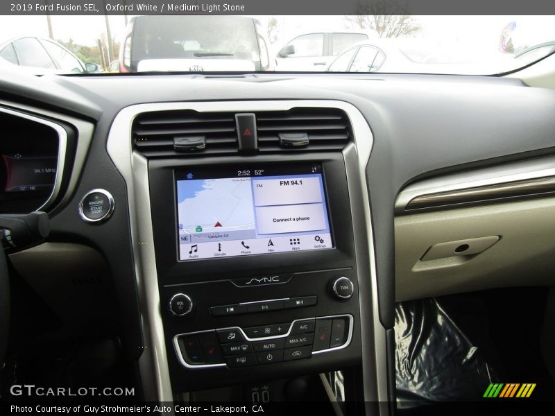 Oxford White / Medium Light Stone 2019 Ford Fusion SEL