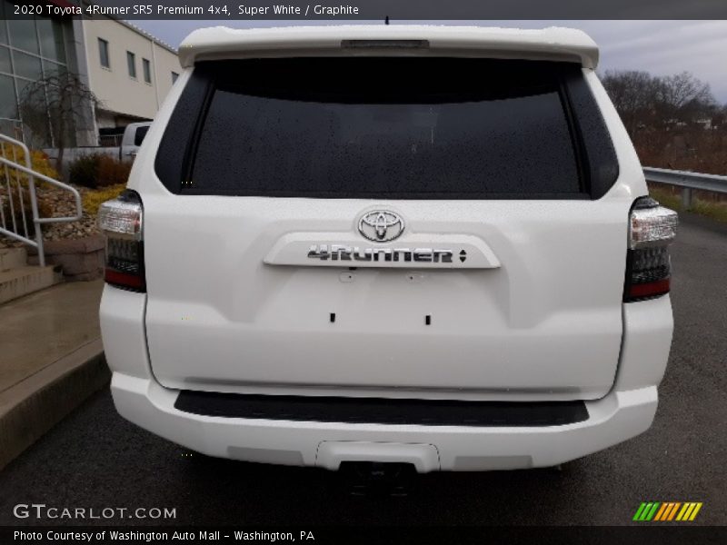 Super White / Graphite 2020 Toyota 4Runner SR5 Premium 4x4