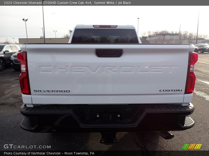 Summit White / Jet Black 2020 Chevrolet Silverado 2500HD Custom Crew Cab 4x4
