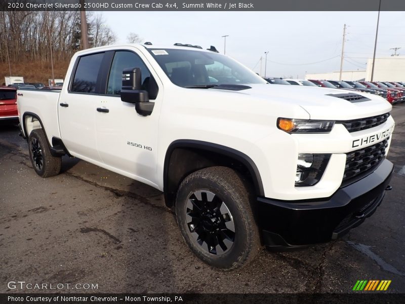Summit White / Jet Black 2020 Chevrolet Silverado 2500HD Custom Crew Cab 4x4