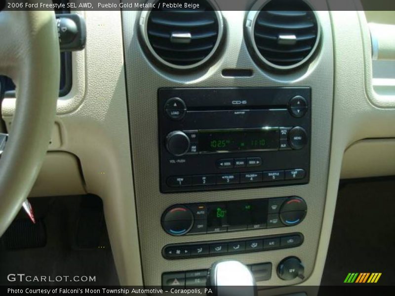 Pueblo Gold Metallic / Pebble Beige 2006 Ford Freestyle SEL AWD