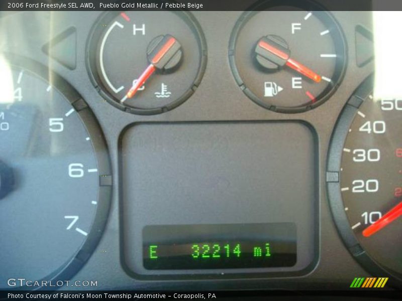 Pueblo Gold Metallic / Pebble Beige 2006 Ford Freestyle SEL AWD