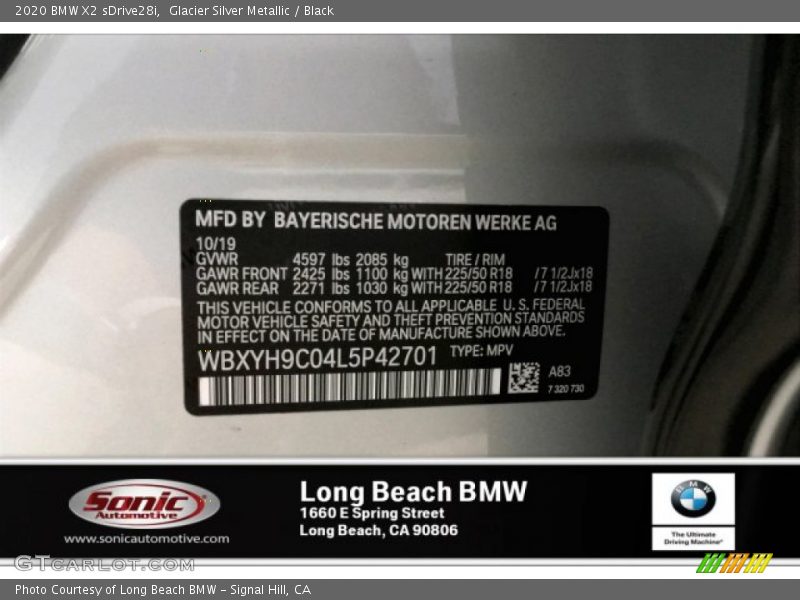 Glacier Silver Metallic / Black 2020 BMW X2 sDrive28i