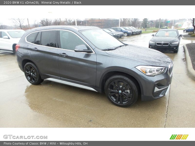  2020 X1 xDrive28i Mineral Grey Metallic