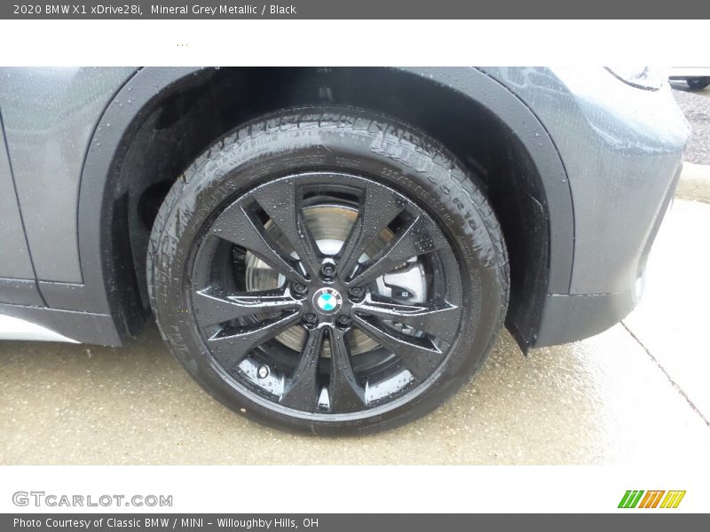  2020 X1 xDrive28i Wheel