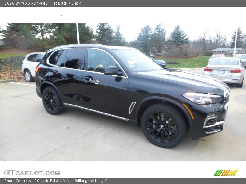 Jet Black / Black 2020 BMW X5 xDrive40i