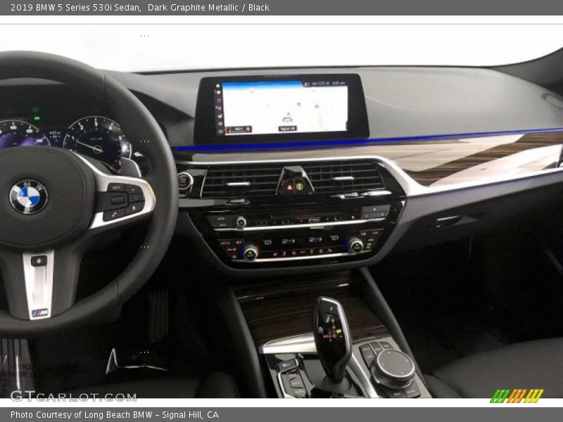 Dark Graphite Metallic / Black 2019 BMW 5 Series 530i Sedan