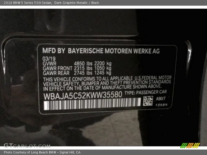 Dark Graphite Metallic / Black 2019 BMW 5 Series 530i Sedan