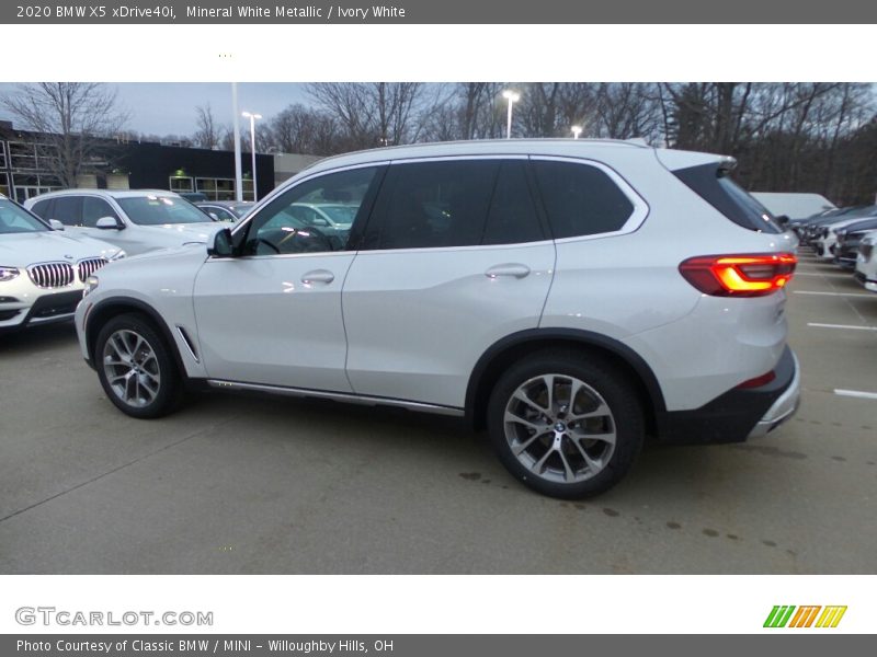 Mineral White Metallic / Ivory White 2020 BMW X5 xDrive40i