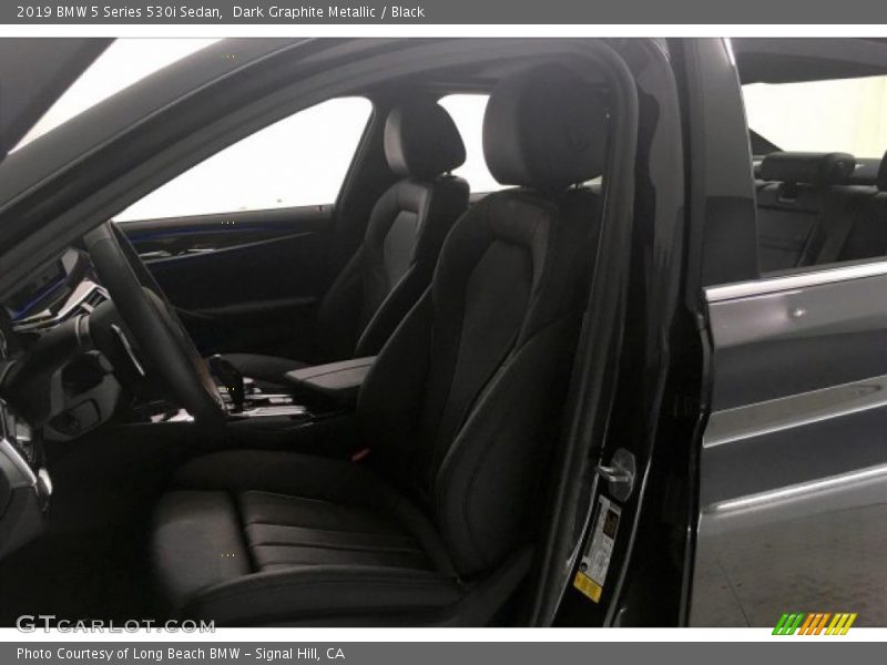 Dark Graphite Metallic / Black 2019 BMW 5 Series 530i Sedan