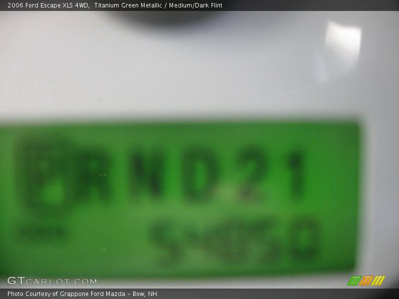 Titanium Green Metallic / Medium/Dark Flint 2006 Ford Escape XLS 4WD