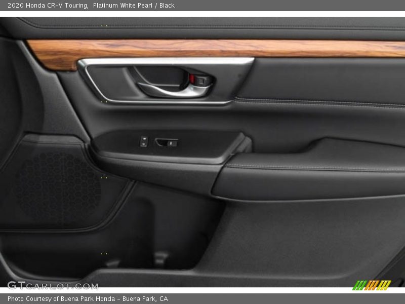 Platinum White Pearl / Black 2020 Honda CR-V Touring