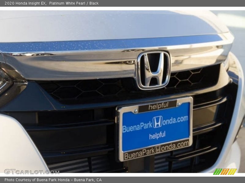 Platinum White Pearl / Black 2020 Honda Insight EX