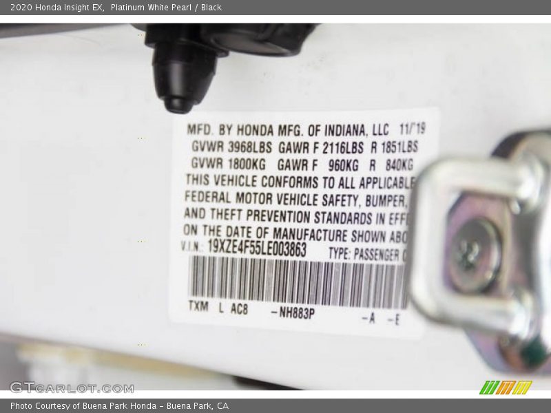 Platinum White Pearl / Black 2020 Honda Insight EX