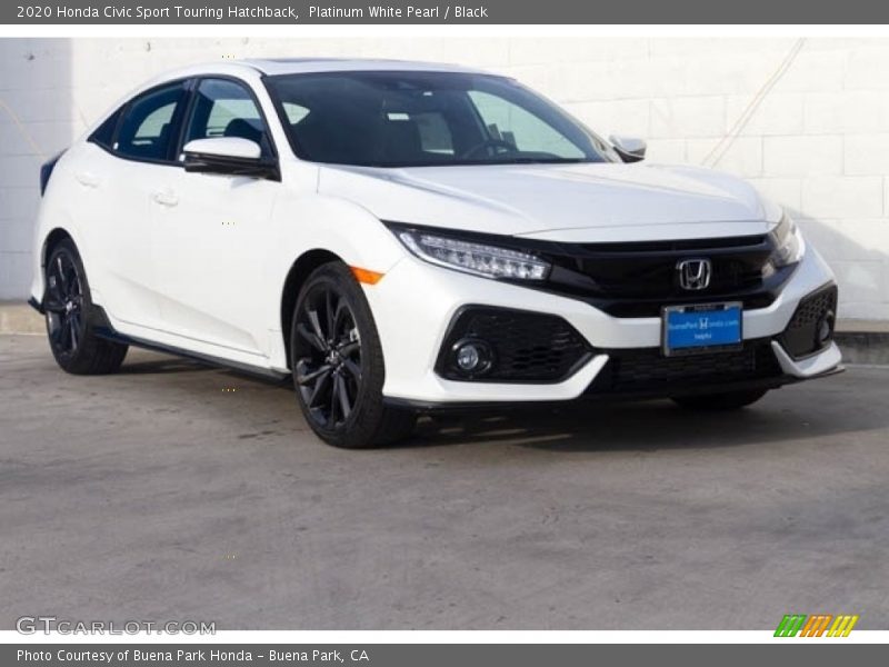 Front 3/4 View of 2020 Civic Sport Touring Hatchback