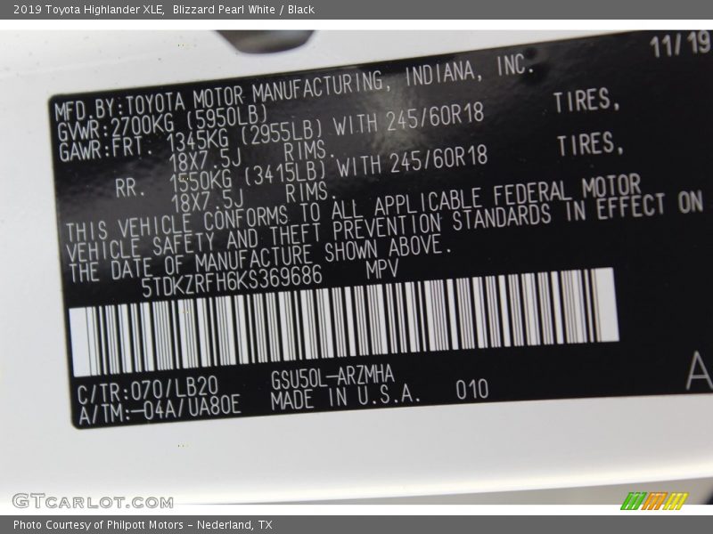 Blizzard Pearl White / Black 2019 Toyota Highlander XLE
