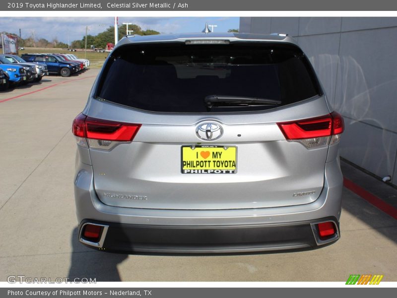 Celestial Silver Metallic / Ash 2019 Toyota Highlander Limited