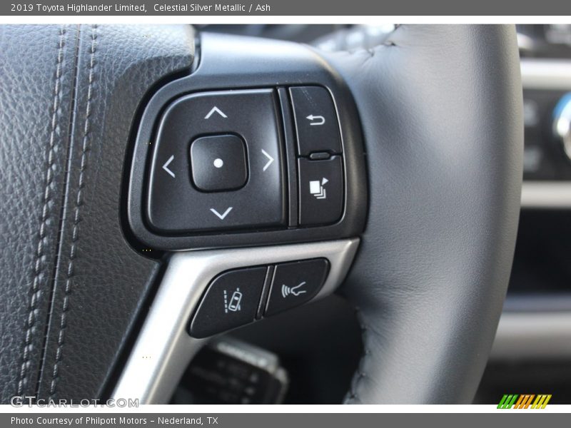Celestial Silver Metallic / Ash 2019 Toyota Highlander Limited