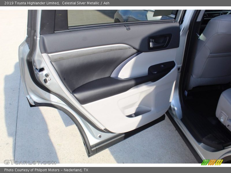 Celestial Silver Metallic / Ash 2019 Toyota Highlander Limited