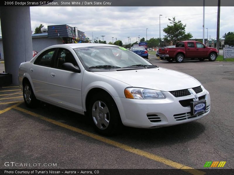Stone White / Dark Slate Grey 2006 Dodge Stratus SXT Sedan