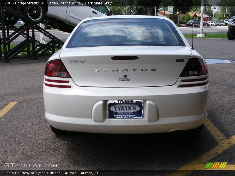 Stone White / Dark Slate Grey 2006 Dodge Stratus SXT Sedan