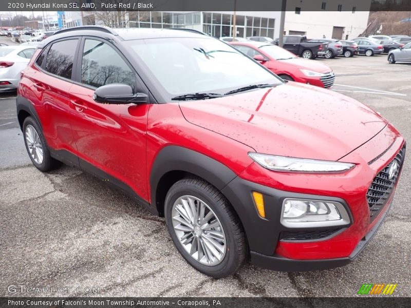 Front 3/4 View of 2020 Kona SEL AWD
