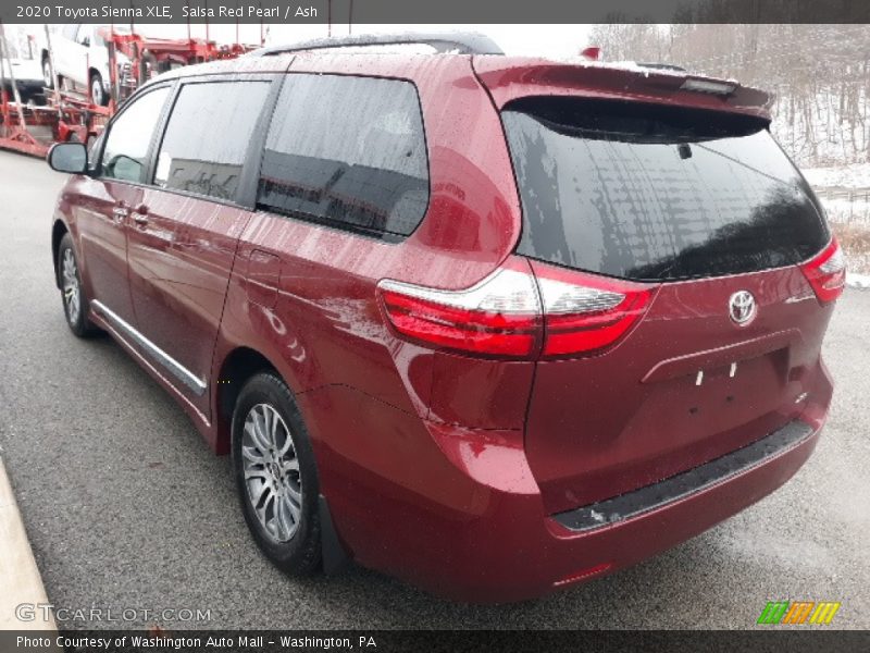 Salsa Red Pearl / Ash 2020 Toyota Sienna XLE