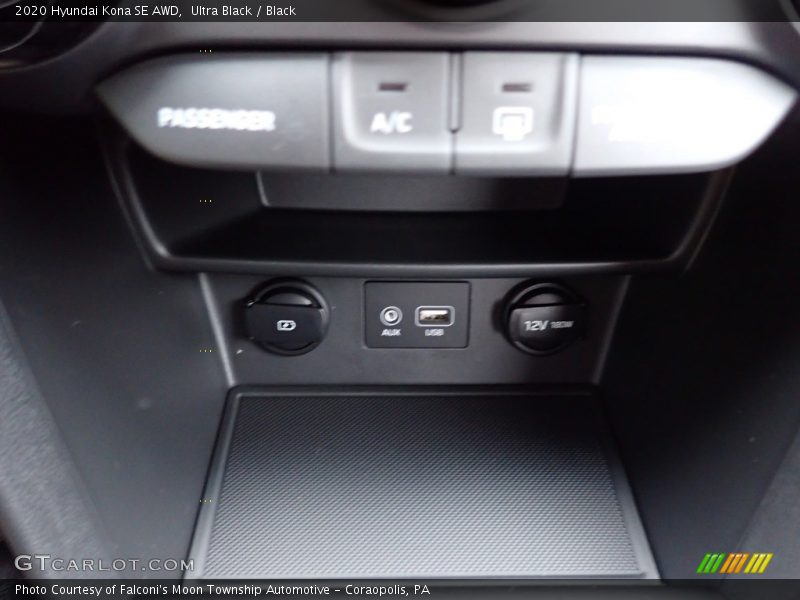 Ultra Black / Black 2020 Hyundai Kona SE AWD