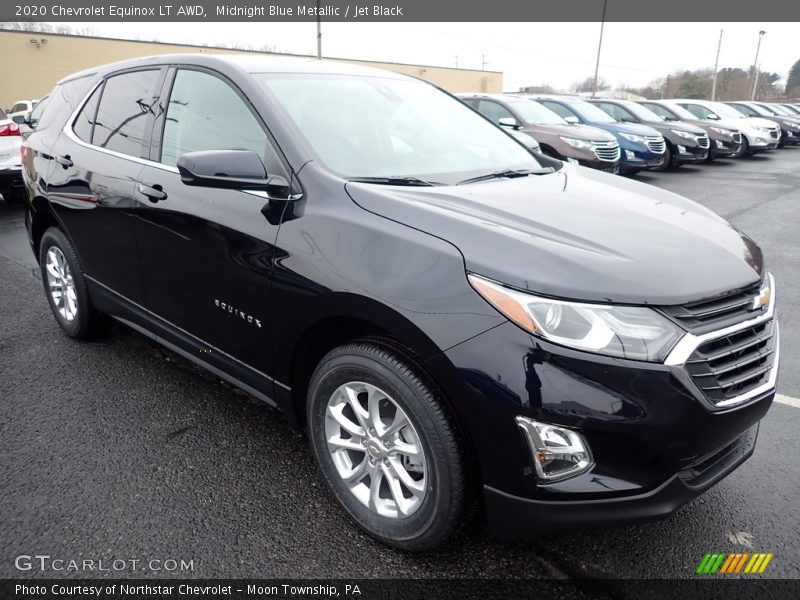 Front 3/4 View of 2020 Equinox LT AWD