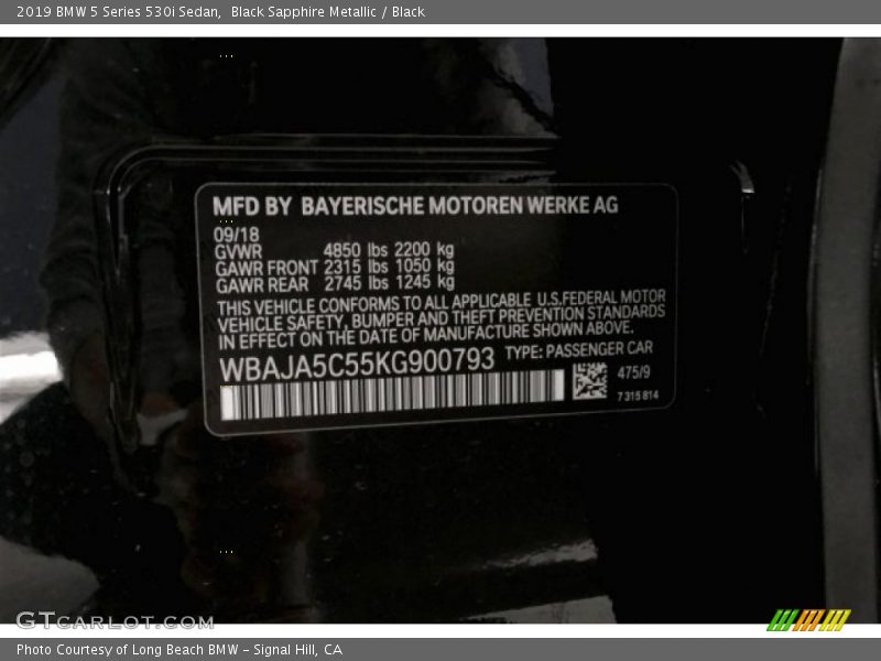 Black Sapphire Metallic / Black 2019 BMW 5 Series 530i Sedan