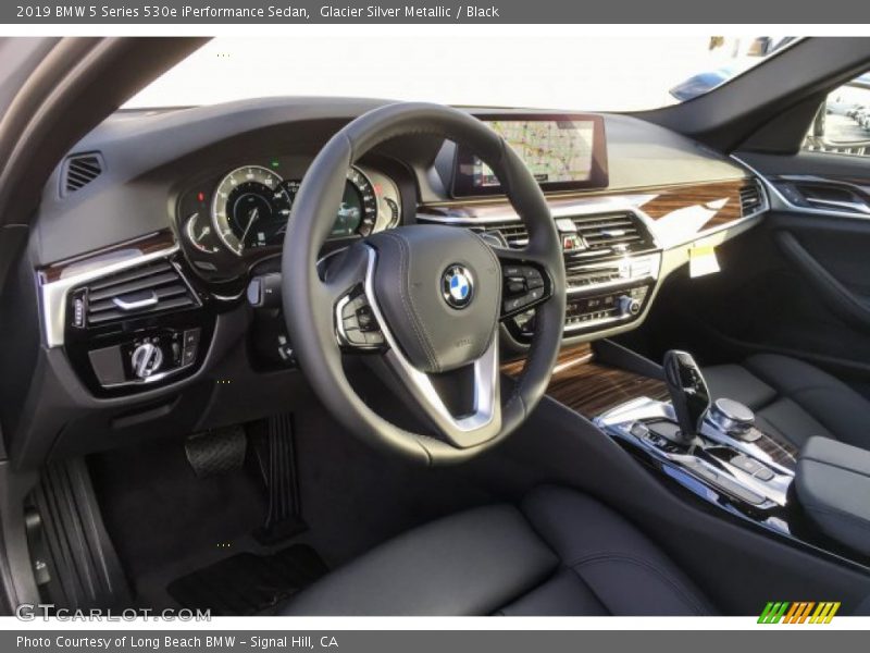Glacier Silver Metallic / Black 2019 BMW 5 Series 530e iPerformance Sedan