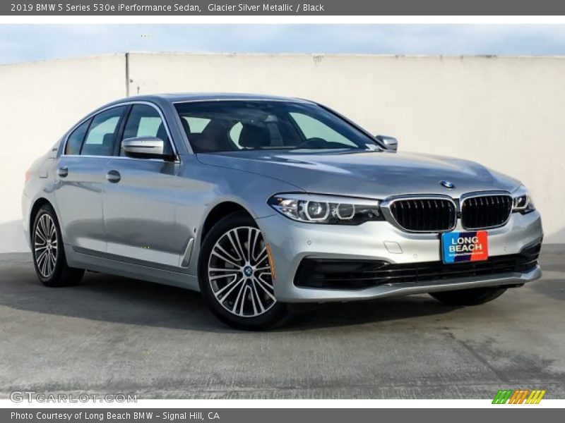 Glacier Silver Metallic / Black 2019 BMW 5 Series 530e iPerformance Sedan