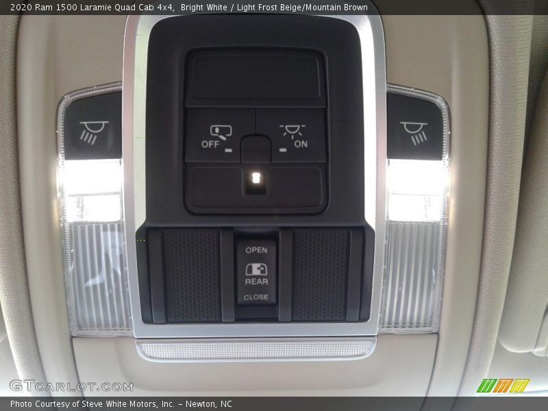 Bright White / Light Frost Beige/Mountain Brown 2020 Ram 1500 Laramie Quad Cab 4x4