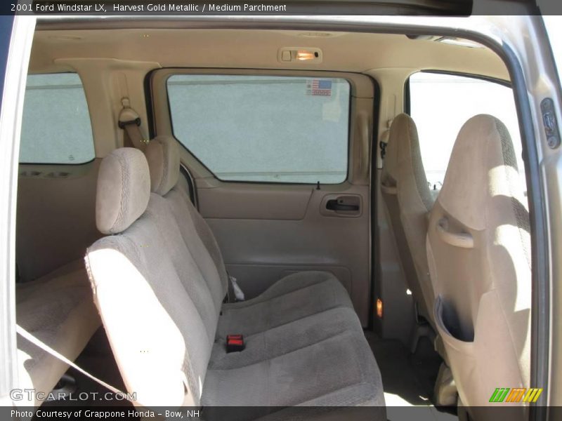 Harvest Gold Metallic / Medium Parchment 2001 Ford Windstar LX
