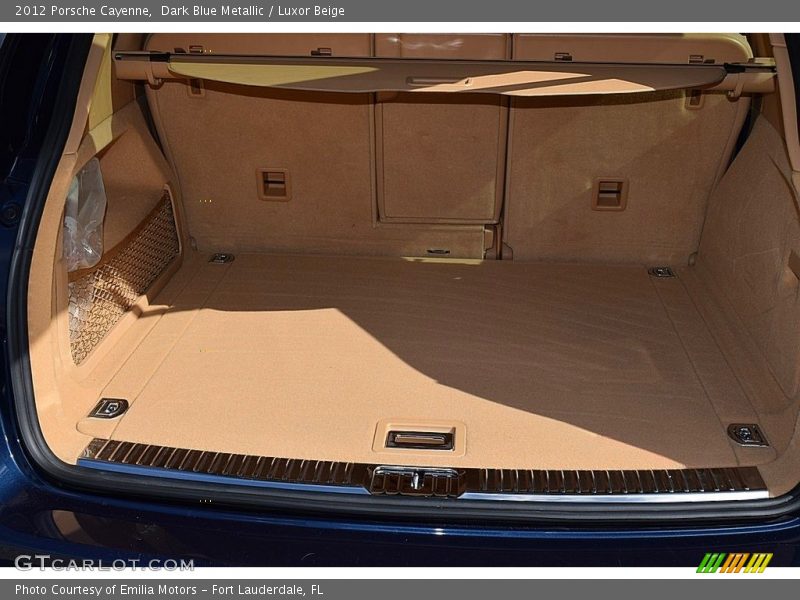 Dark Blue Metallic / Luxor Beige 2012 Porsche Cayenne